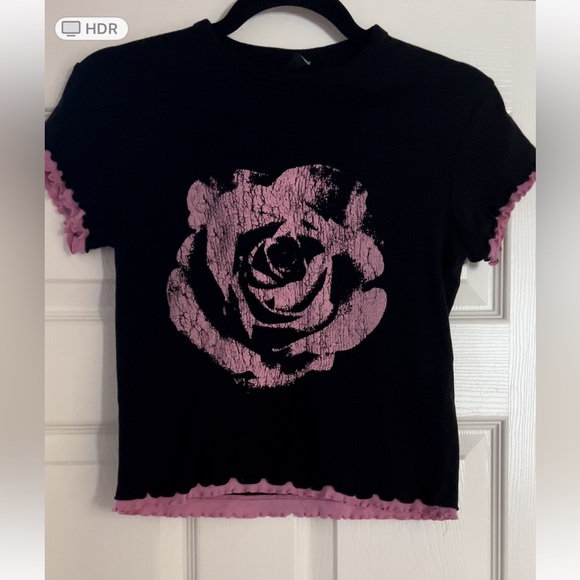 Urban Outfitters Tops - Urban Outfitters Black and Pink Rose baby T Shirt, NWT, size Large
